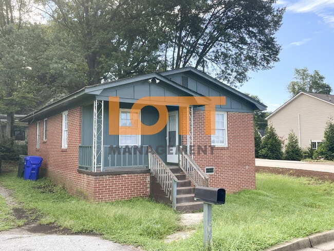 Photo - 400 Hagood St