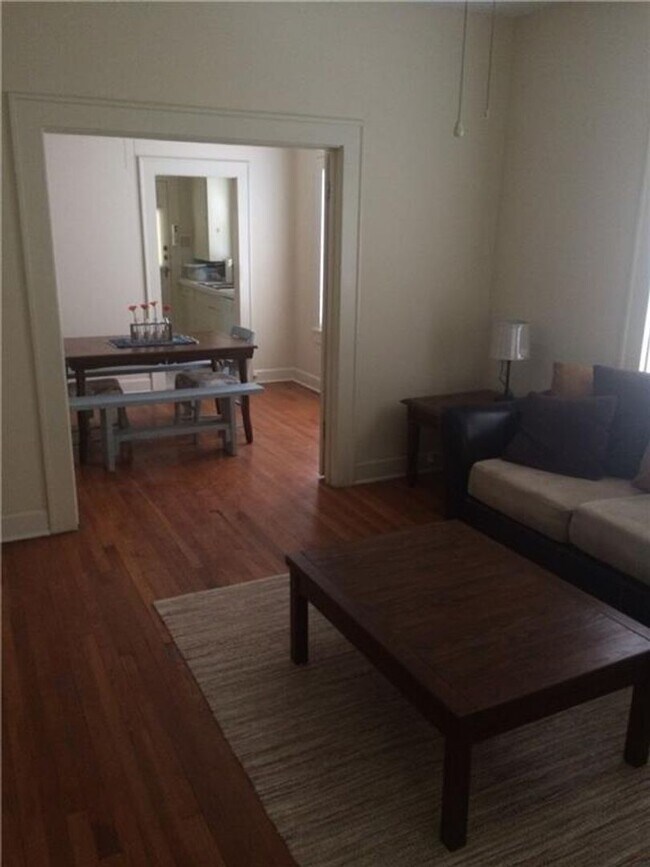 Photo - Charming Duplex - Heart of West Campus