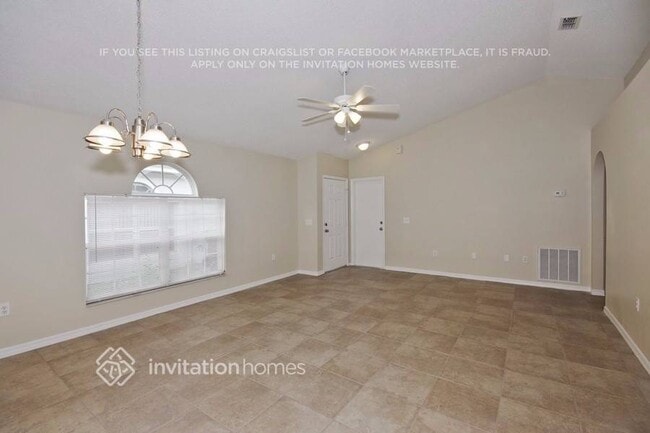 Photo - 438 Cadenza Dr