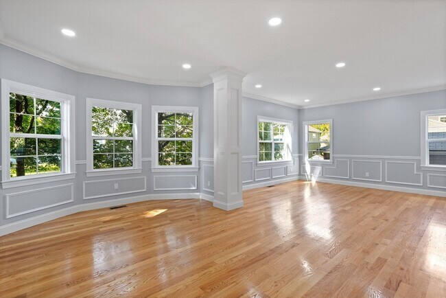 Photo - 98 Carroll St Unit 98