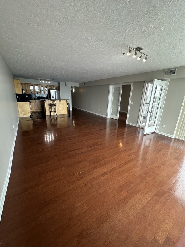 Photo - 2222 Detroit Ave