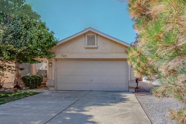 Photo - 745 Valley Meadows Dr