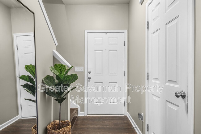 Photo - 153 Hamilton Grove Dr