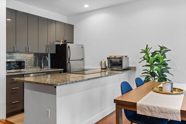 Photo - 113 Chandler St Unidad 1