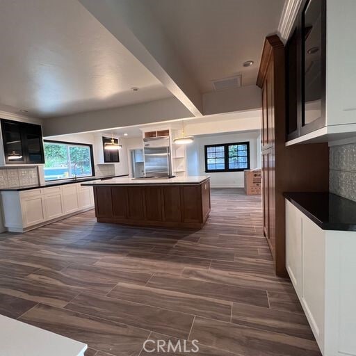 Photo - 5266 Veronica St