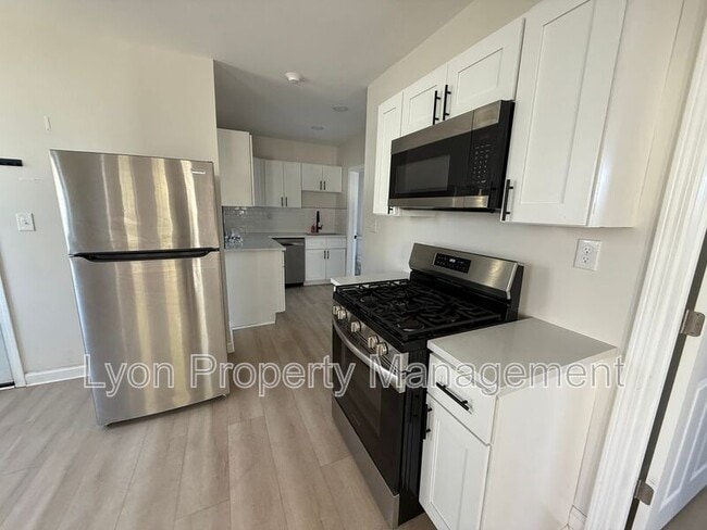 Photo - 204 Chapin Ave Unit 1F