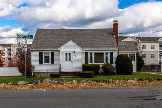 Photo - 45 Dayton St