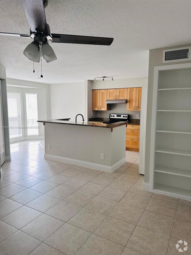 Building Photo - 777 Riverside Dr Unit 1526 Rental