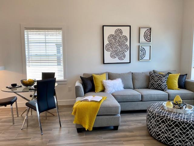 Photo - 148 S Front St Unit PH318