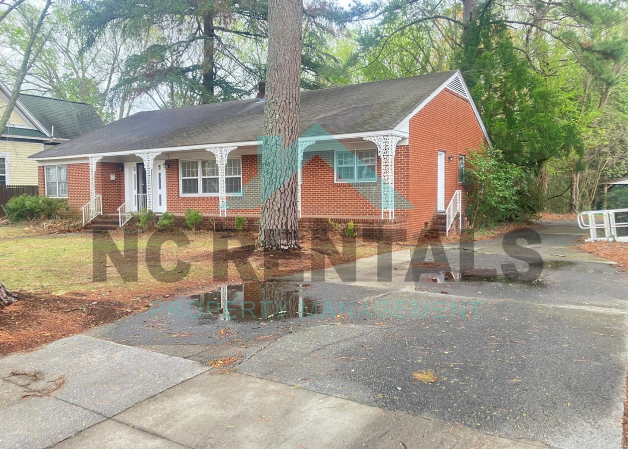 Photo - 414 N 3rd St