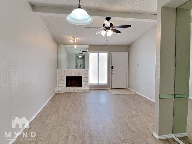 Photo - 6175 34th St