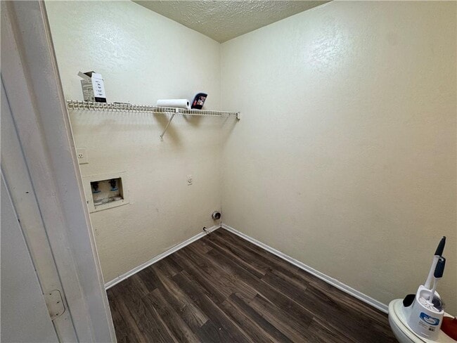 Photo - 3102 Destin Cir