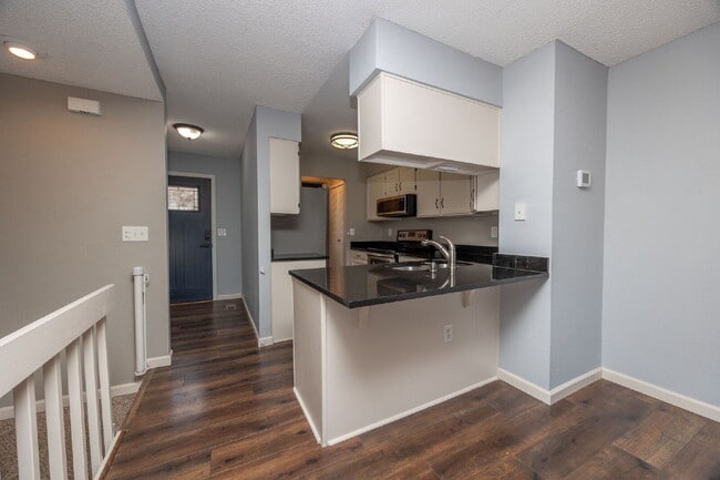 Photo - Discover Comfort and Style: Spacious 2-Bed...