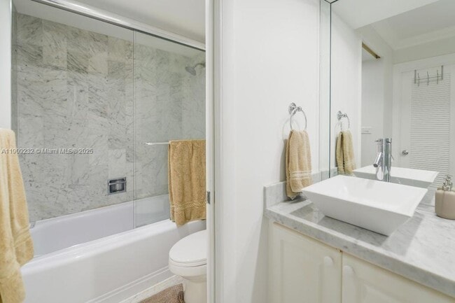 Photo - 1121 Crandon Blvd Unit D206