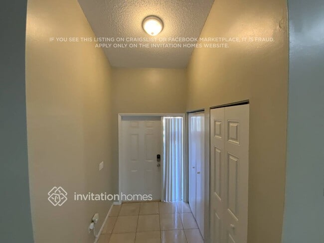 Photo - 9664 Carousel Cir S