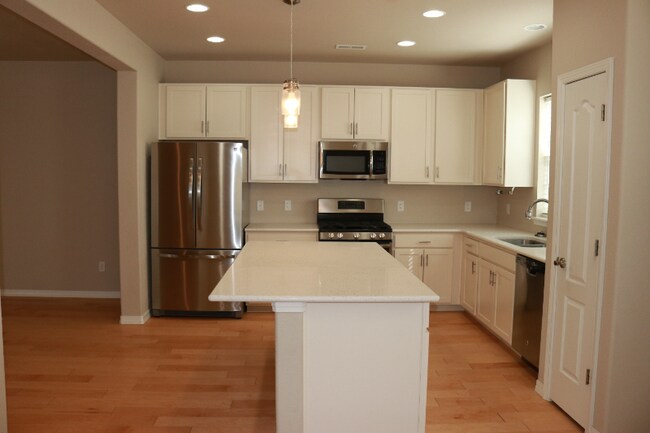 Photo - 1948 Lower Gold Camp Rd