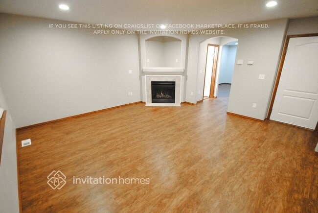 Photo - 10019 3rd St NE