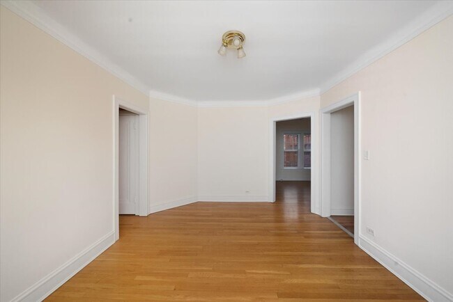 Photo - 735.5 Hinman Ave Unit 2S