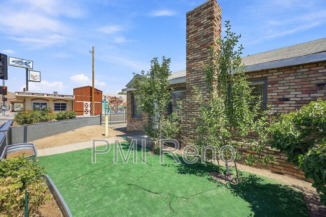 Photo - 1515 N Carson St Unit 1A