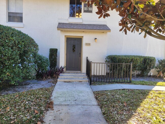 Photo - FOR RENT!!! BEAUTIFUL AND SPACIOUS 1 BED 1 BATH CONDO (FIRST FLOOR)...