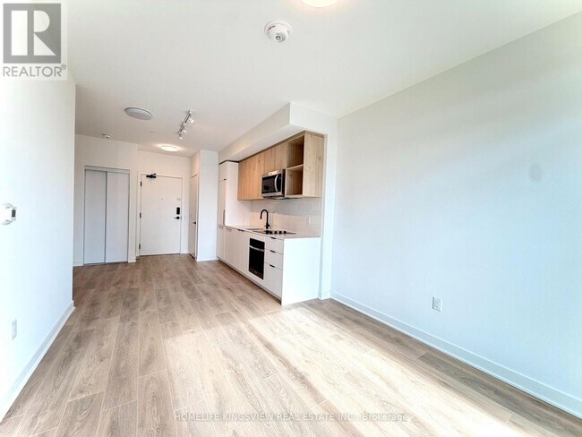 Photo - 1185 Dupont St Unit 1006