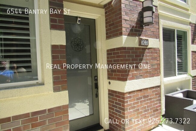 Building Photo - 6544 Bantry Bay St