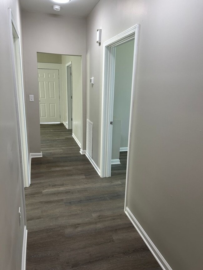 Photo - 645 Junia Ave