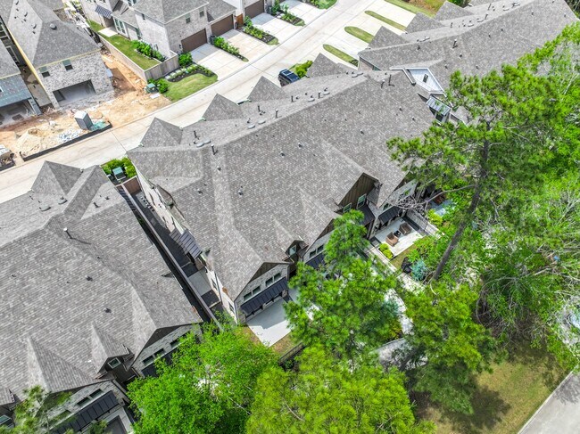 Photo - 2708 Woodforest Pkwy N