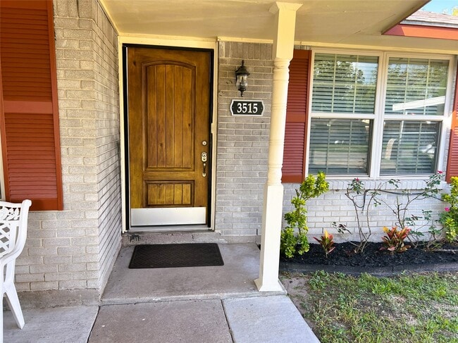 Photo - 3515 Castledale Dr