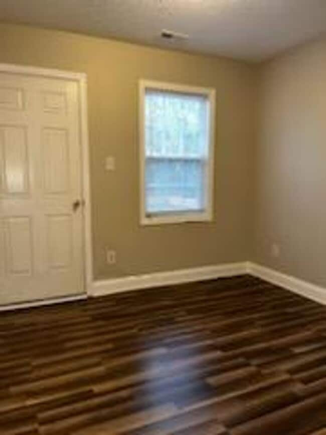 Photo - 3 BR Close to Bosch, Downtown, Shopping!