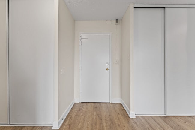 Photo - The Cedarview Apartments