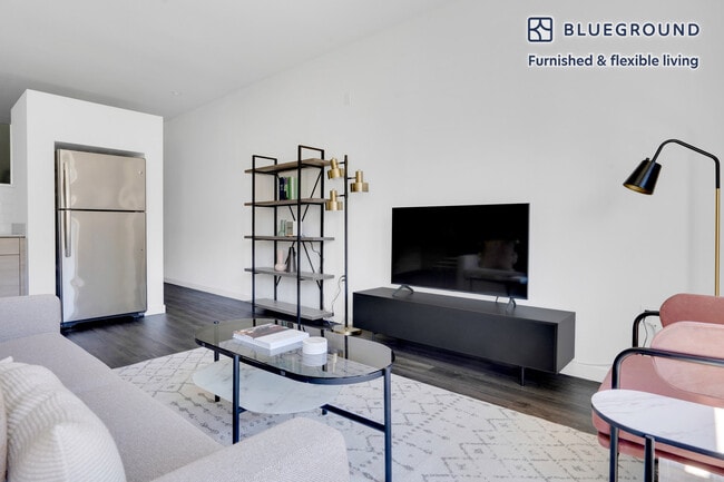 Photo - 2000 Fifth St Unit FL4-ID1059