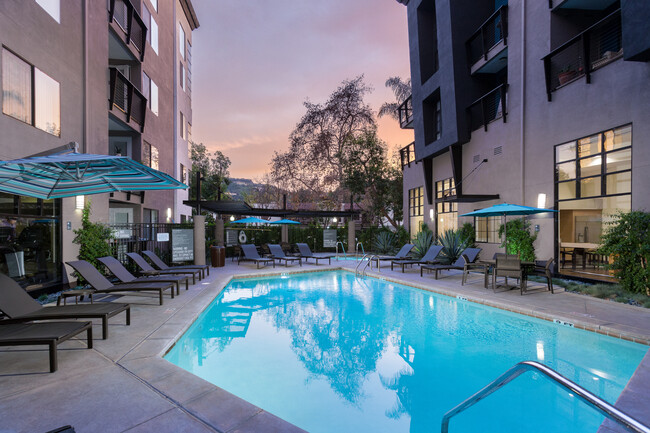 Avalon Studio City - Avalon Studio City Apartments