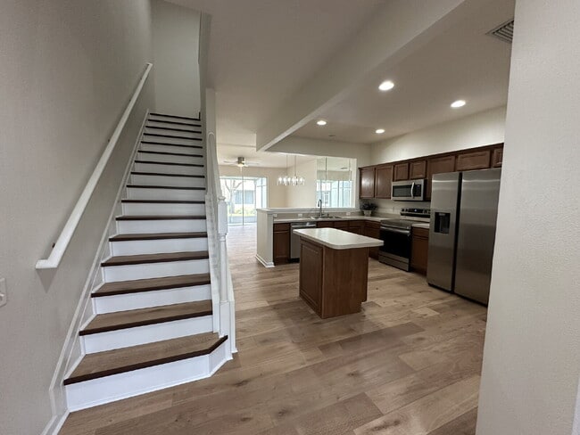 Photo - "Spacious 3-Bed Townhouse with 2.5 Baths in Beautiful Bradenton!"