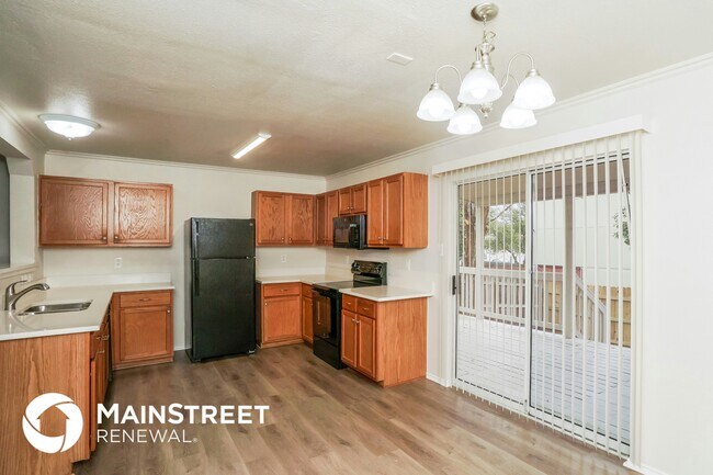 Photo - 318 Quince Flower