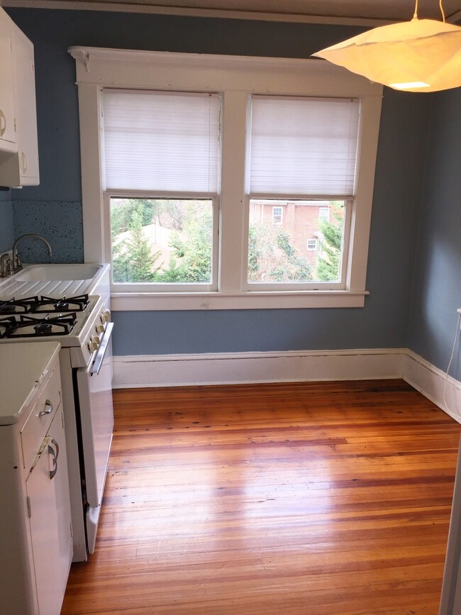 Photo - Adorable Studio Apartment Near UNCG !