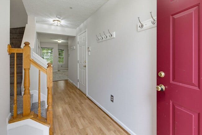 7005 Cradlerock Farm Ct