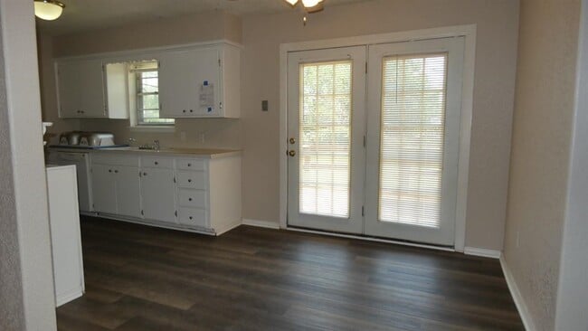 Photo - 2205 NW 46th St