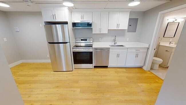 Photo - 89 Woodrow Ave Unidad 1