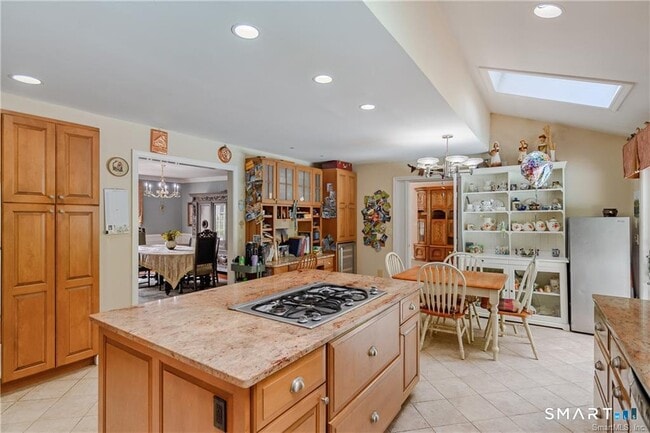 Photo - 144 Munn Rd