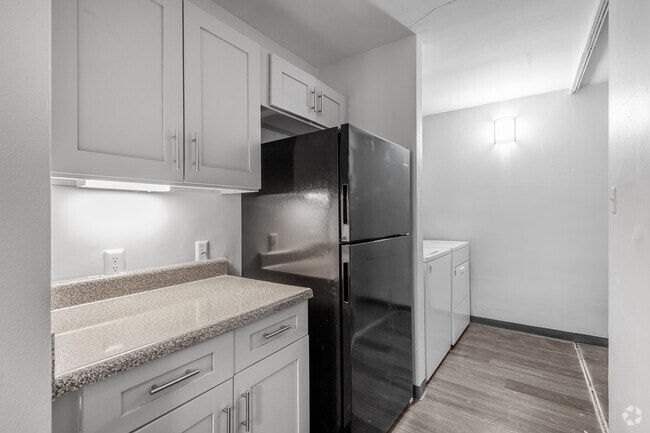 2BR, 1BA - 1133SF