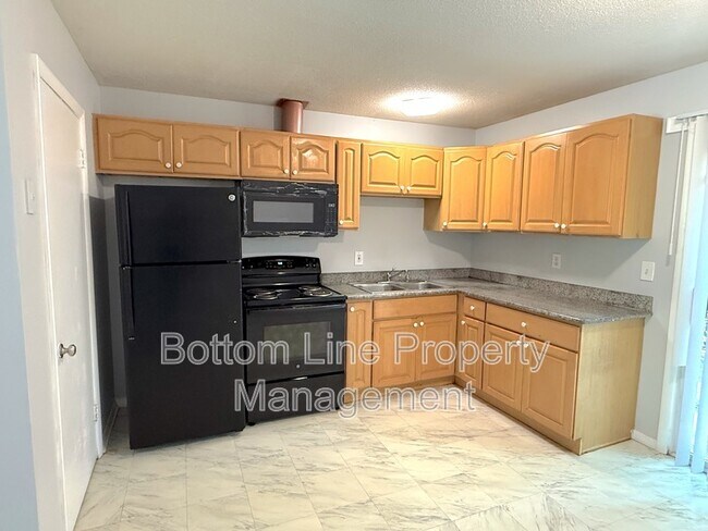 628 Camrose Dr