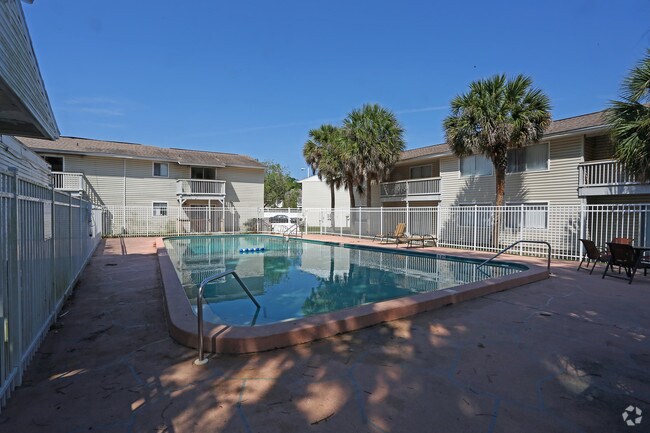 Photo - Puritan Place