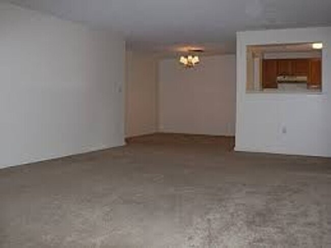 Photo - Hollis Crossing - 2 Bedroom - 2 Bath Condo...