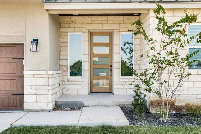 Photo - 2916 Hi Mesa