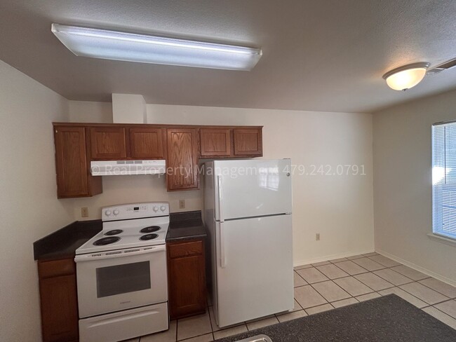 Photo - 1863 Brazil Ave