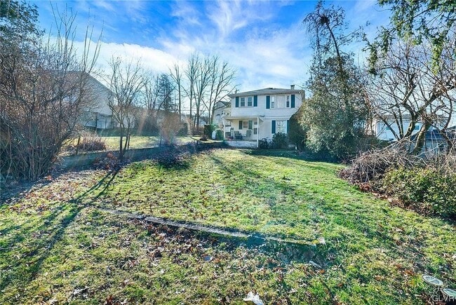 Photo - 1406 Beaumont Ave Unit 1