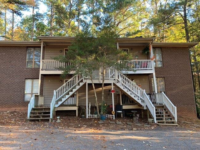 Building Photo - 920H Unit C