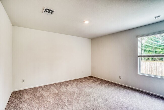 Photo - 2300 Plantation Dr