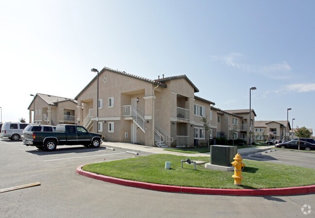 Palmer Heights - Palmer Heights Apartments